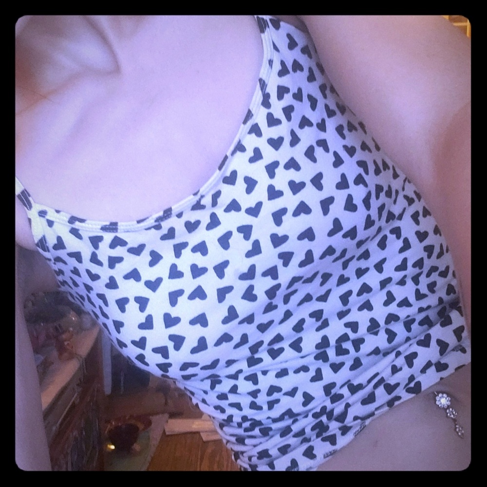 Black & white small hearts spaghetti strap top.